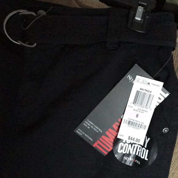 Clothes - Picture 3 of 3